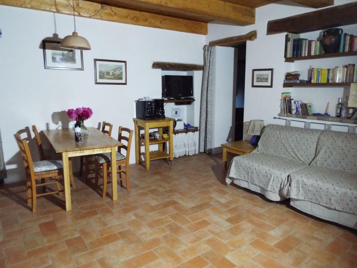 Agriturismo Frallarenza Ficulle Exteriör bild