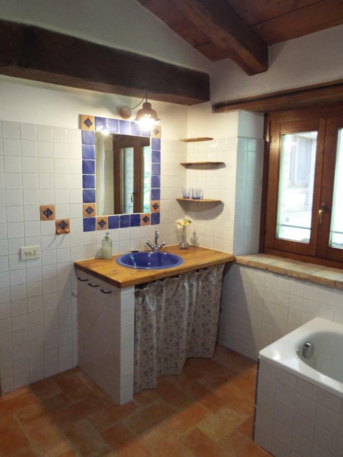 Agriturismo Frallarenza Ficulle Exteriör bild